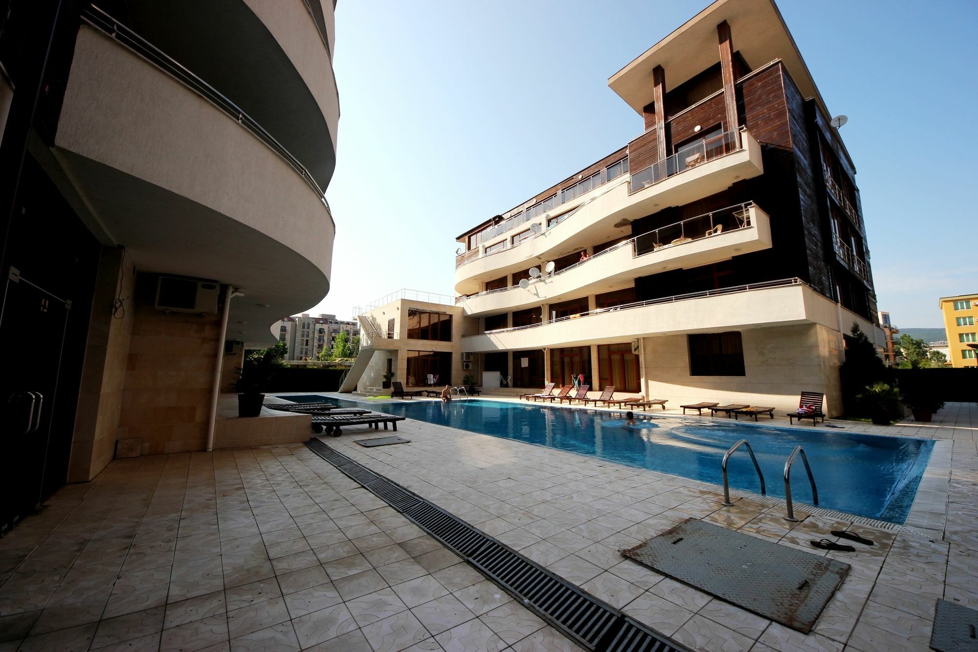 Eden - Menada Apartments Sunny Beach Exterior photo